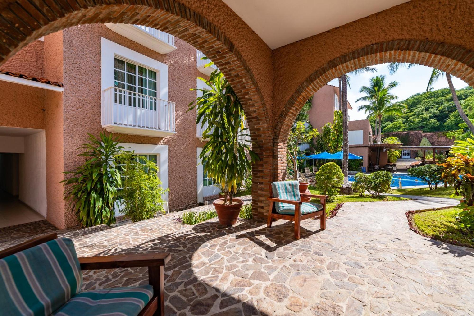 Hotel Castillo Huatulco & Beach Club Santa Cruz Huatulco Extérieur photo
