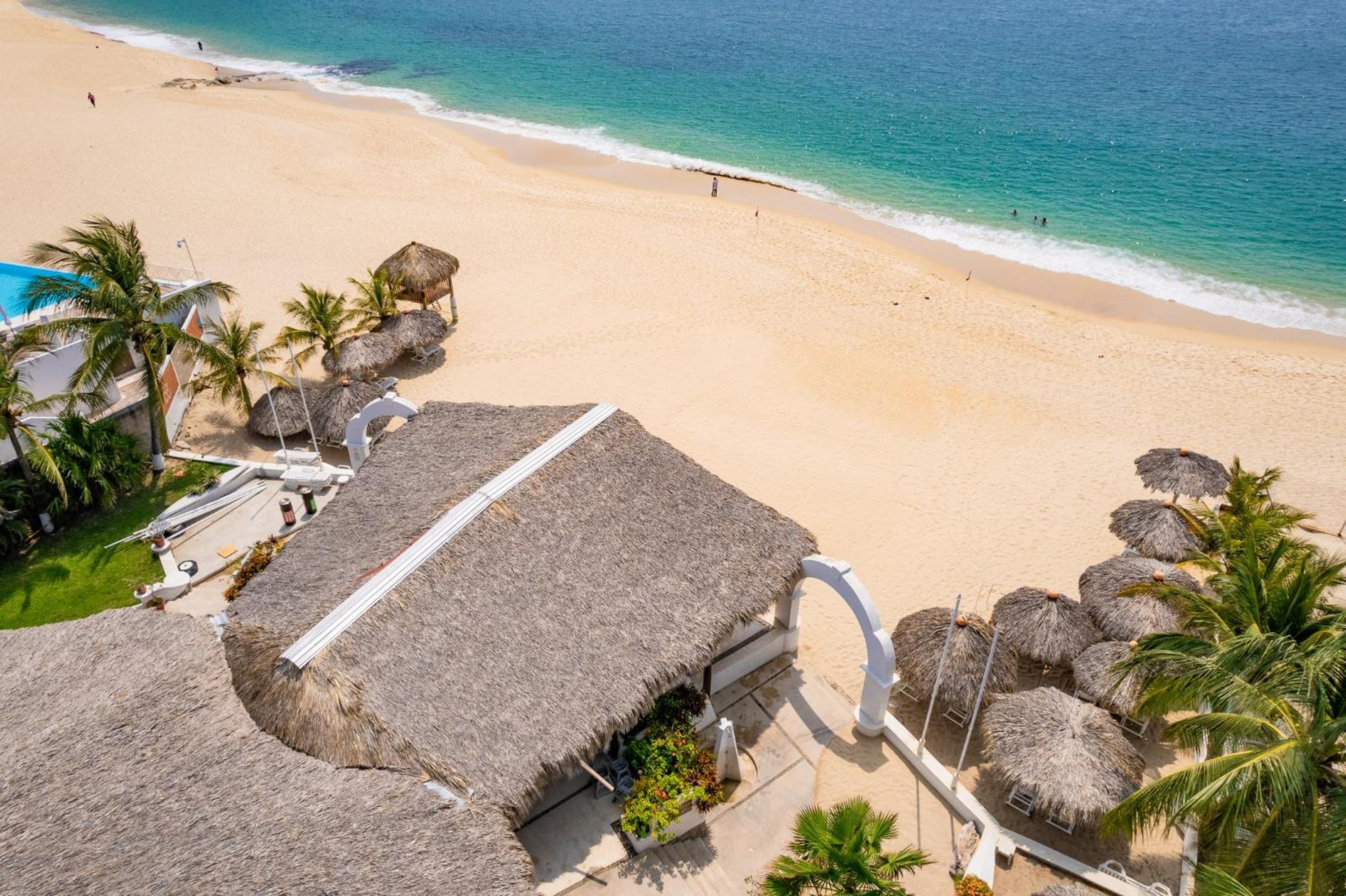 Hotel Castillo Huatulco & Beach Club Santa Cruz Huatulco Extérieur photo