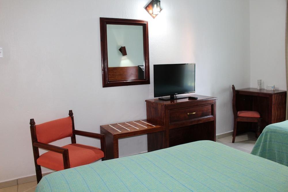 Hotel Castillo Huatulco & Beach Club Santa Cruz Huatulco Extérieur photo